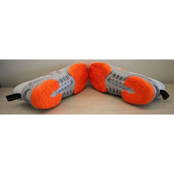 Nike DH15347-004 Men's Sz 12 Gray/Orange Cosmic Unity 2 Nike University Sneakers - Picture 4 of 11
